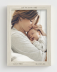 wunderschöner bilderrahmen personalisiert und mit Fotodruck auf Glas mit Mama und Baby