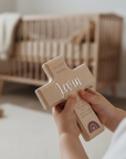 taufkreuz holz personalisiert
