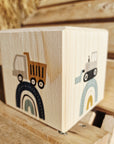 Holzspardose Fahrzeuge auf Regenbogen