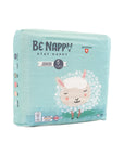 Vorderseite von hellblauer Verpackung von Be Nappy Windeln Grösse Fünf, 11-25kg. Mit Schafmotiv und Gütesiegel auf Verpackung. Verpackung beinhaltet 36 Windeln.