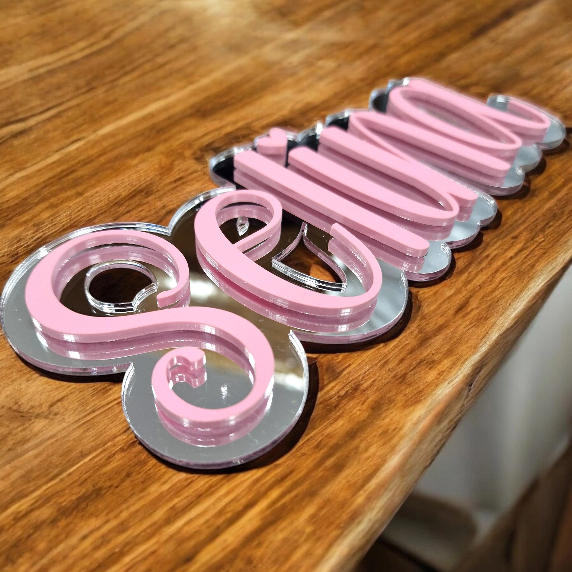 Namensschild 3D aus Spiegel Acryl