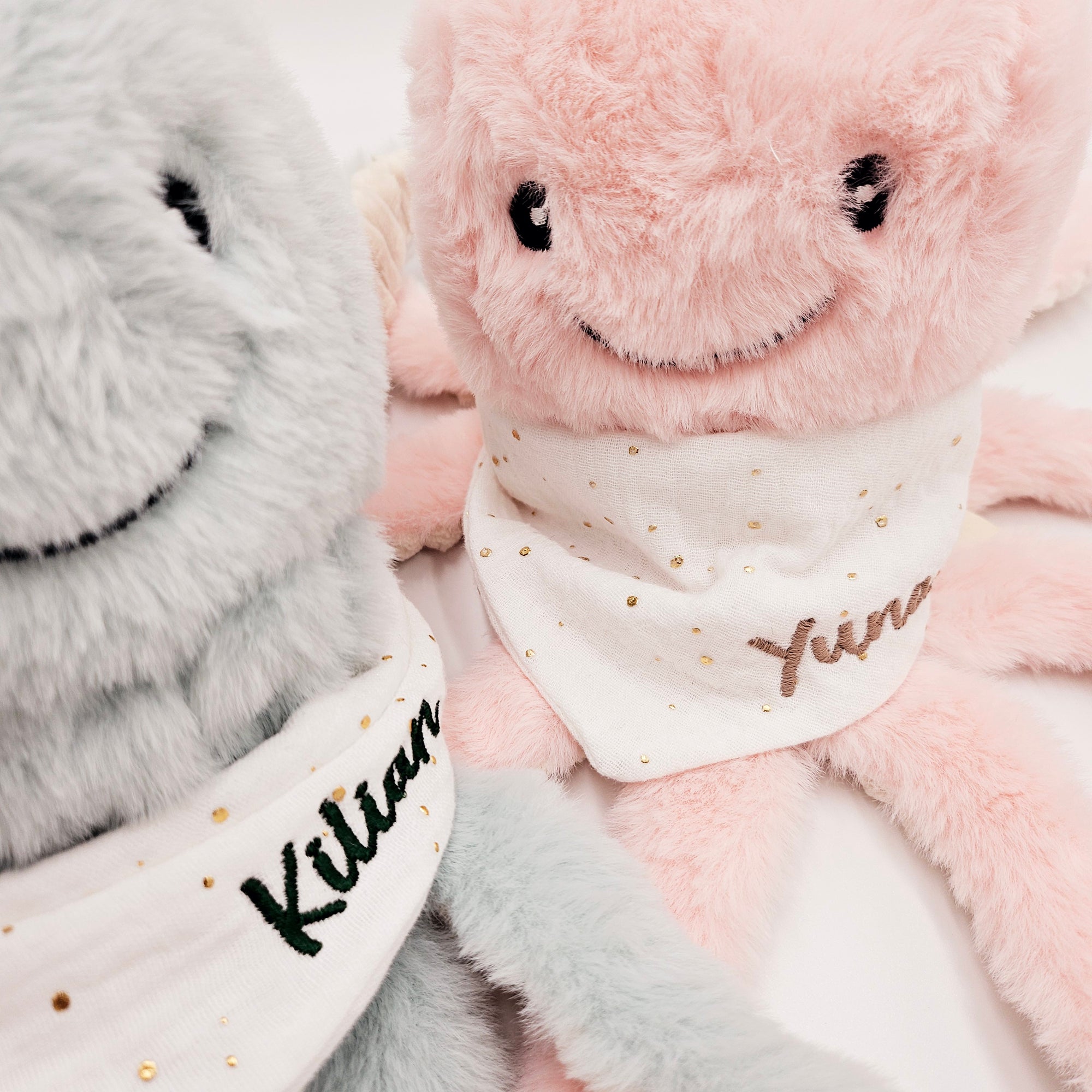 Oktopus-Kuscheltier Anna mit personalisiertem Halstuch