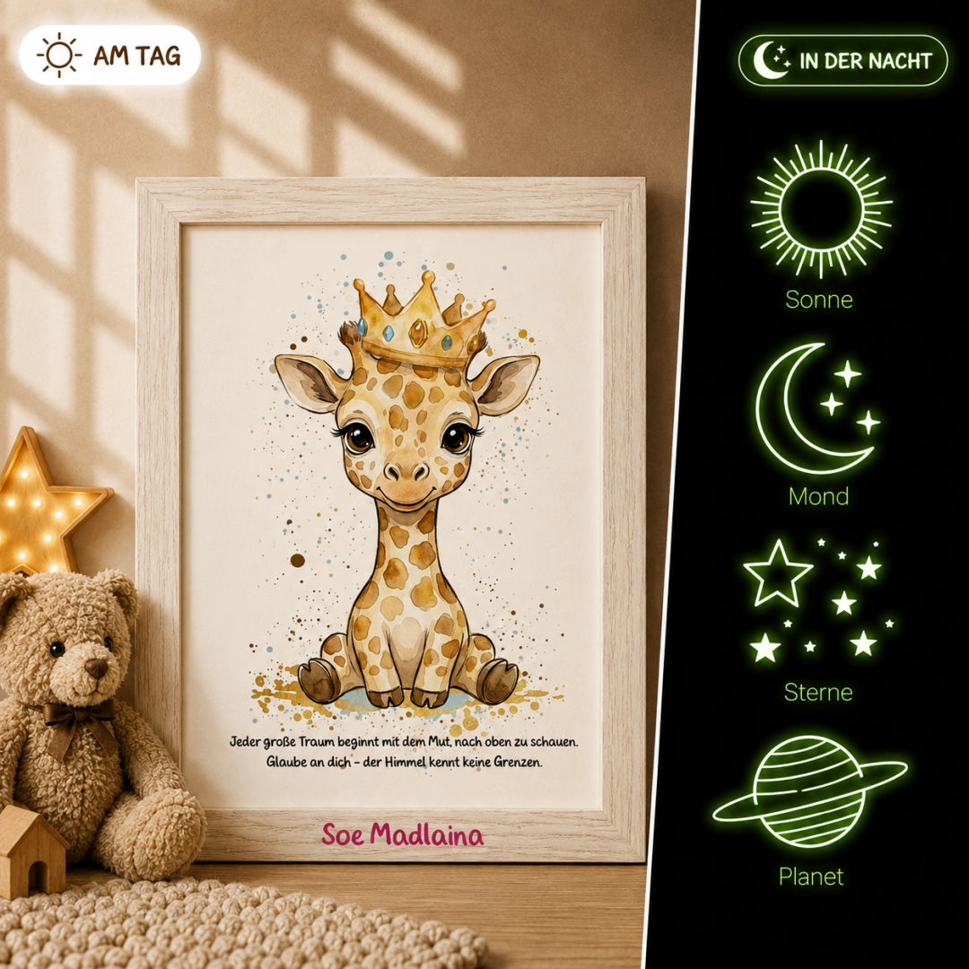 Glow Dreams Krafttier Giraffe – personalisiertes Leuchtbild für Kinder mit Giraffe, Name und sanft leuchtendem Nachtbegleiter im Holzrahmen