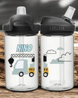Camelbak Kinder Trinkflasche Lastwagen mit Kran. Clear Weisse eddy Camelbak Trinkflasche für Kinder, mit Namen personalisiert. Schwarzer Aufsatz mit Strohhalm.
