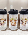 Camelbak Kinder Trinkflasche Kuhkalber. Clear Weisse eddy Camelbak Trinkflasche für Kinder, mit Tier-Motiv und mit Namen personalisiert. Schwarzer Aufsatz mit Strohhalm.