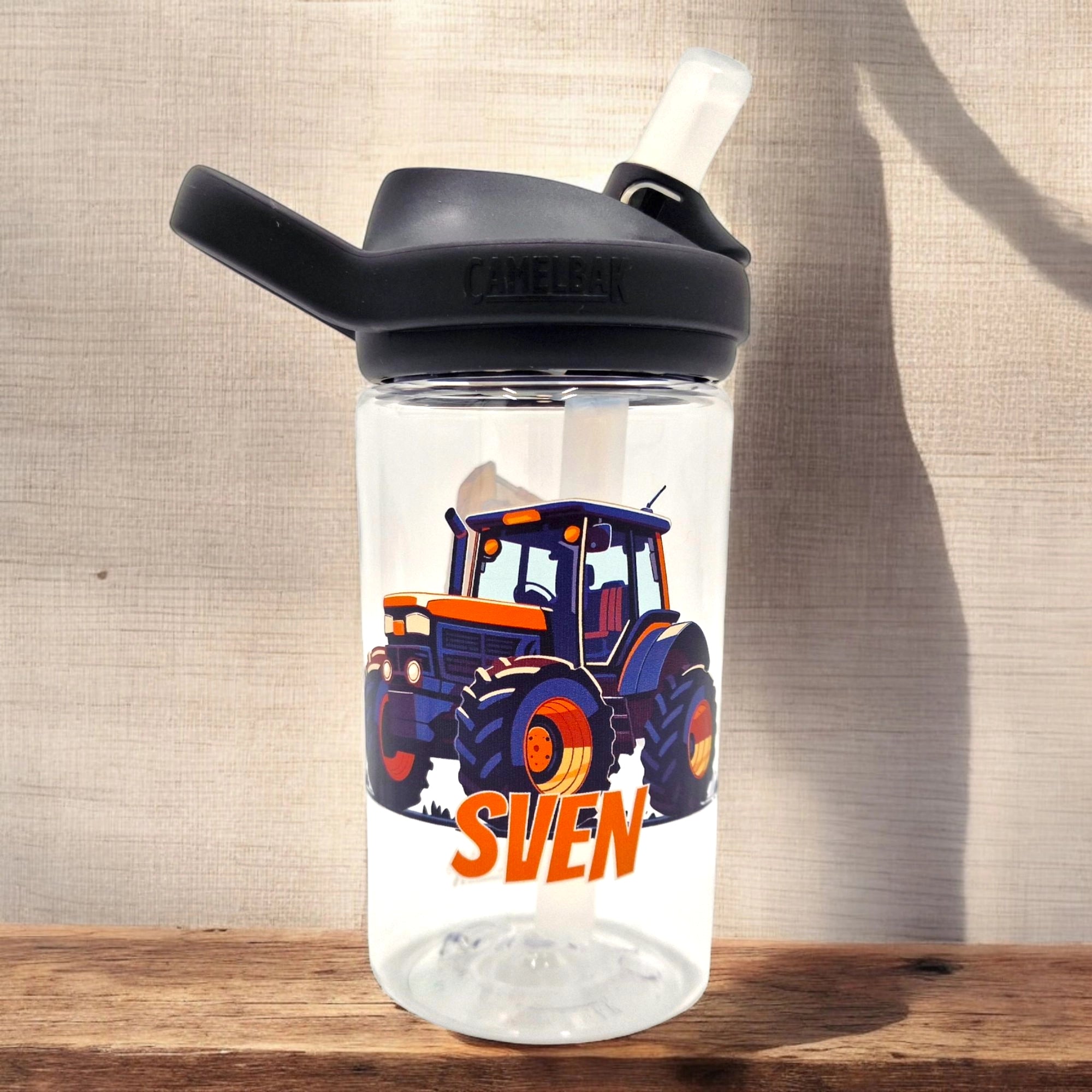 clear camelbak mit traktor sujet und namen bedruckt