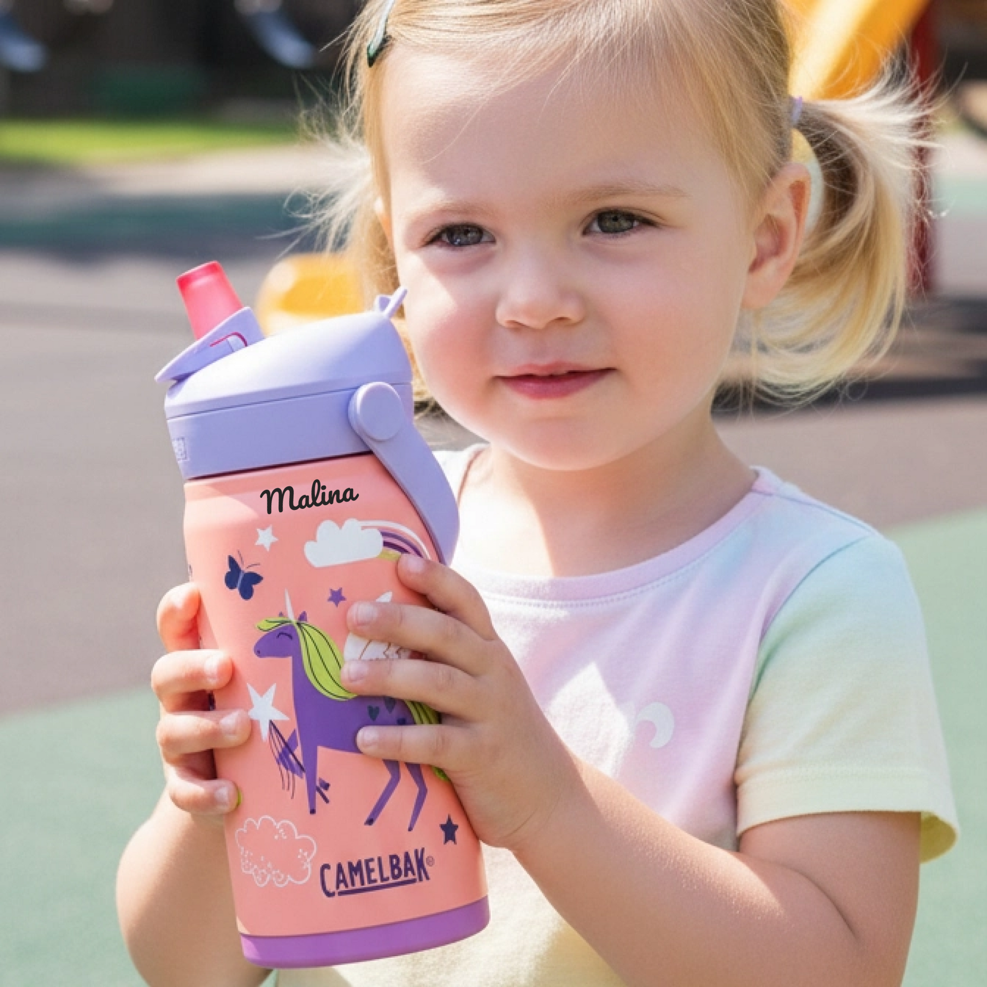 wunderschöne Thermosflasche von camelbak mit einhorn motiven und namen personalisiert