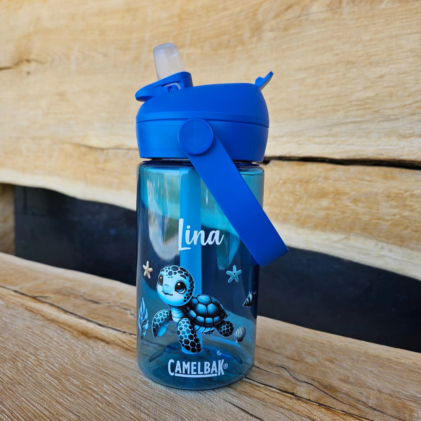 wunderschöne blaue camelbak mit schildkröten motiv und namen personalisiert