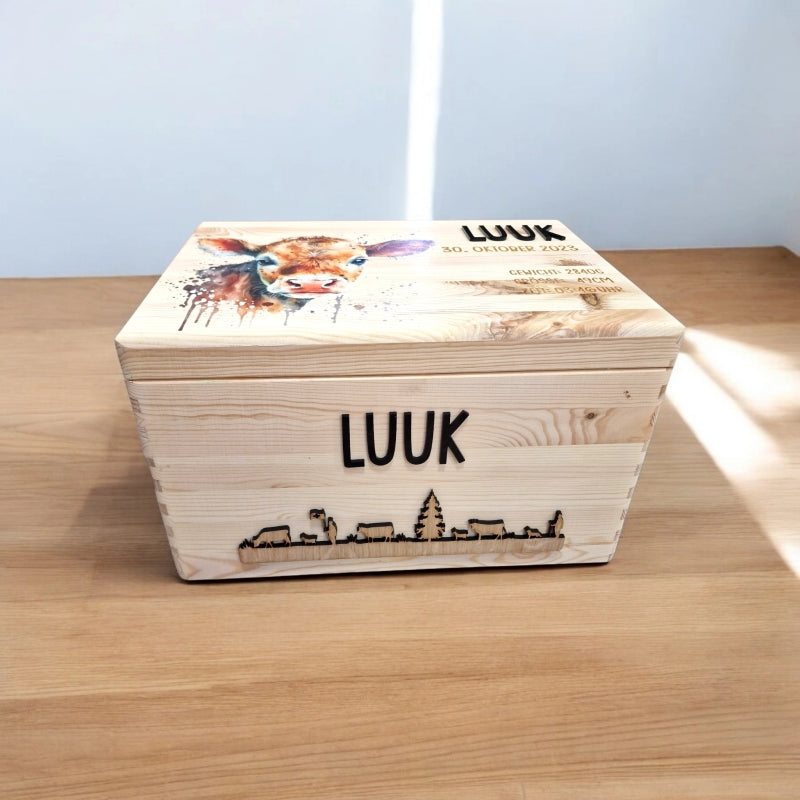 erinnerungskiste kälbchen bedruckt ein tolles geschenk um schöne erinnerungen zu verstauen mit namen und geburtsdaten gelasert