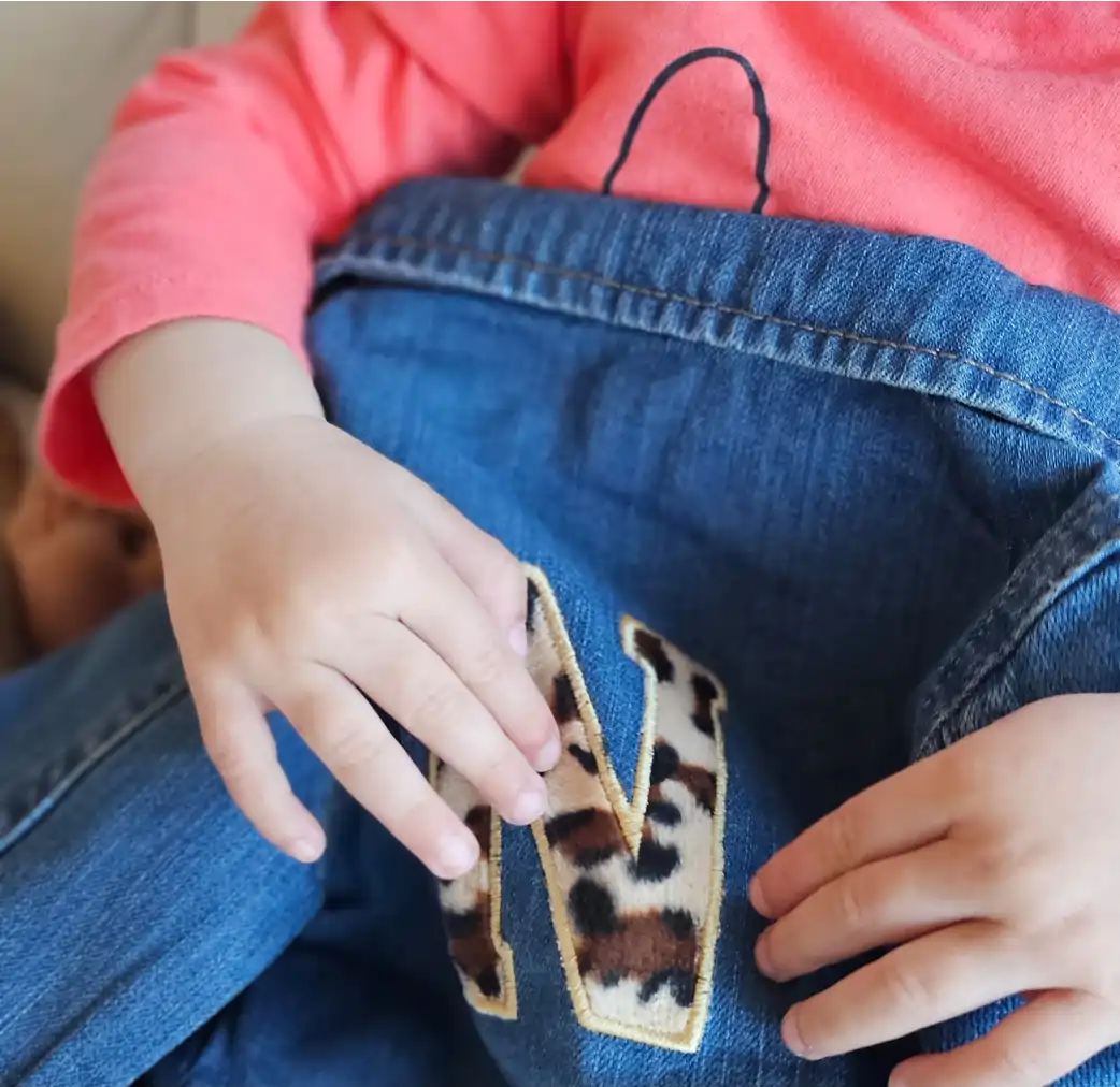 jeansjacke leo mit buchstabe personalisiert